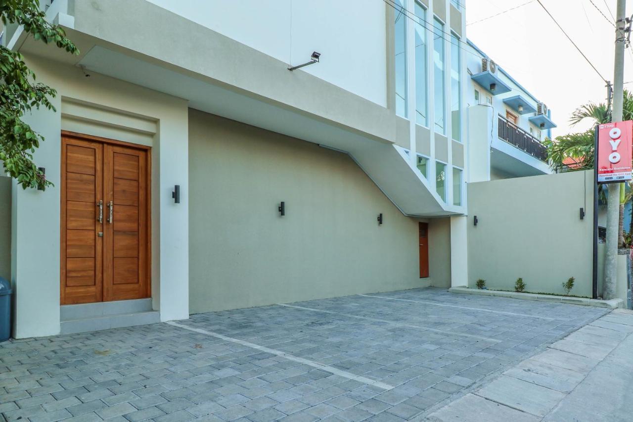 Oyo 1200 Kencana Residence Jimbaran Екстериор снимка