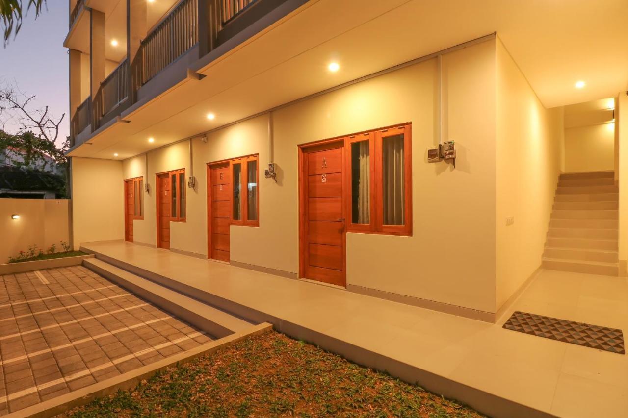 Oyo 1200 Kencana Residence Jimbaran Екстериор снимка